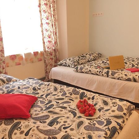 Condo In Vinohrady Praha Bagian luar foto