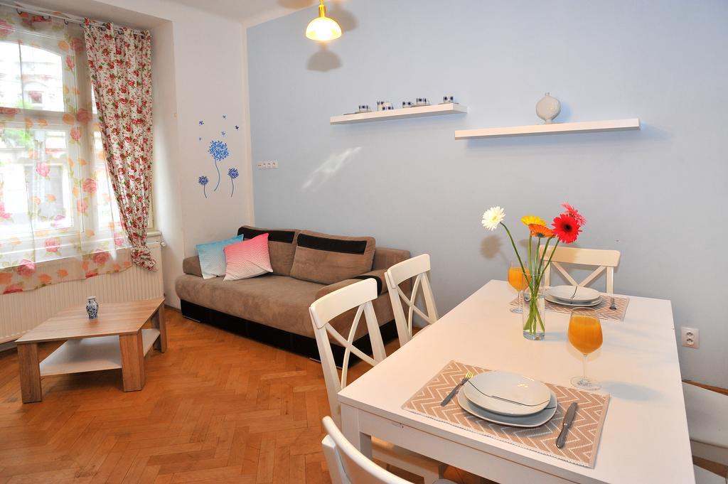 Condo In Vinohrady Praha Bagian luar foto