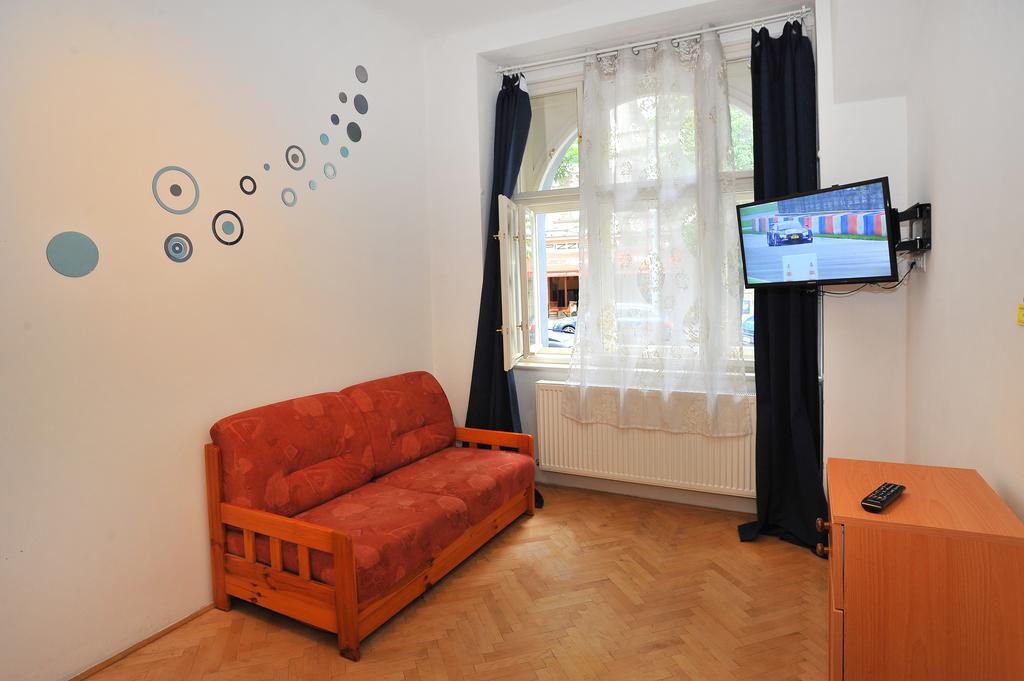 Condo In Vinohrady Praha Bagian luar foto